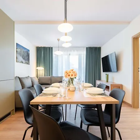 Słoneczne Tarasy Z Widokiem Na Góry - Dream